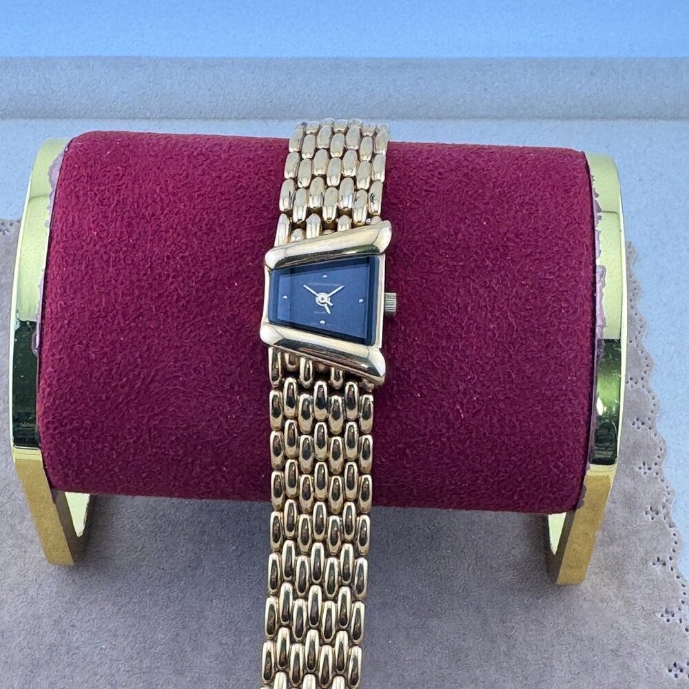 Gloria Vanderbilt Trapezoid Shaped Face Gold Tone Bracelet Asymmetrical Watch